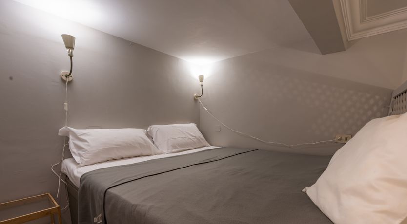 Photo of Roman Reverie