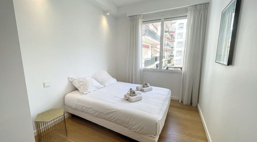 Photo of Riviera Chic