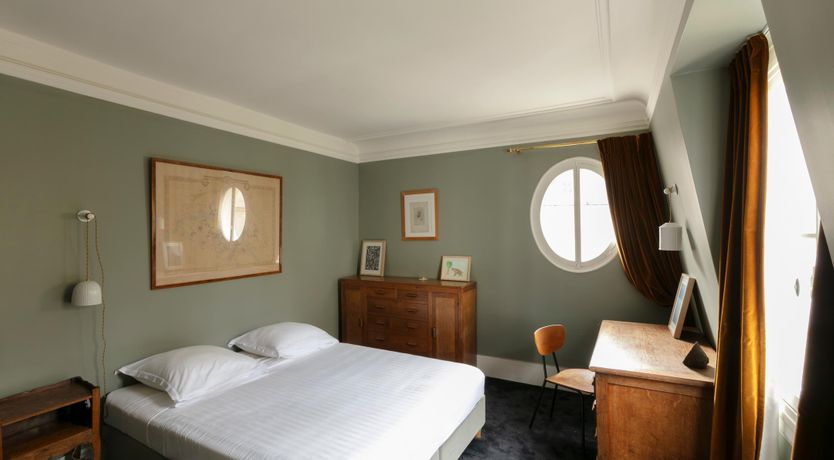 Photo of Montparnasse Muse