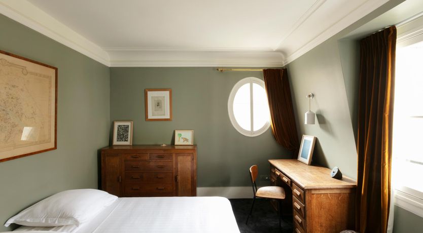 Photo of Montparnasse Muse