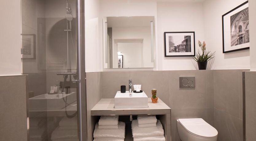 Photo of Lafayette Libretto