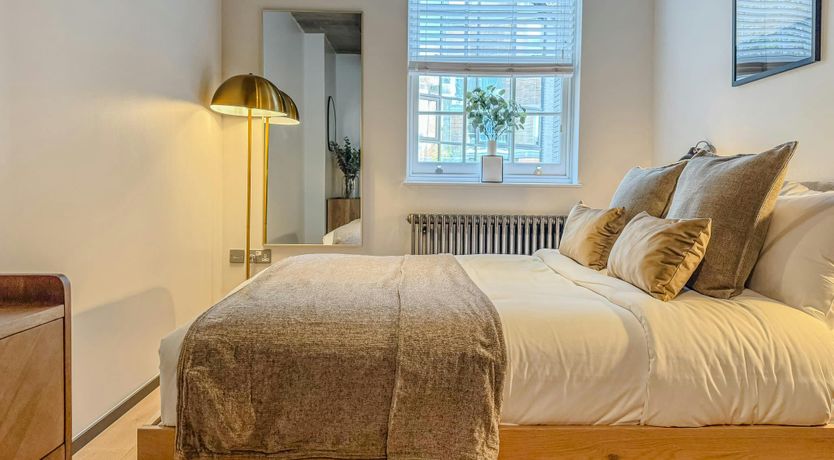 Photo of Lightness of Life