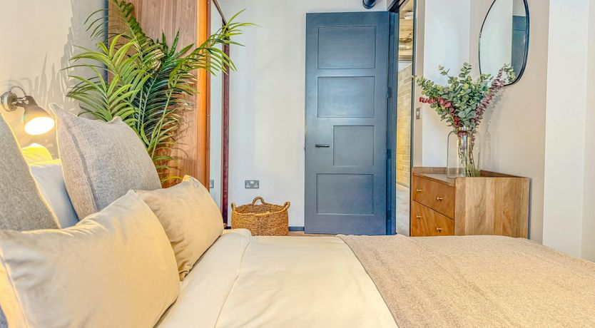 Photo of Lightness of Life