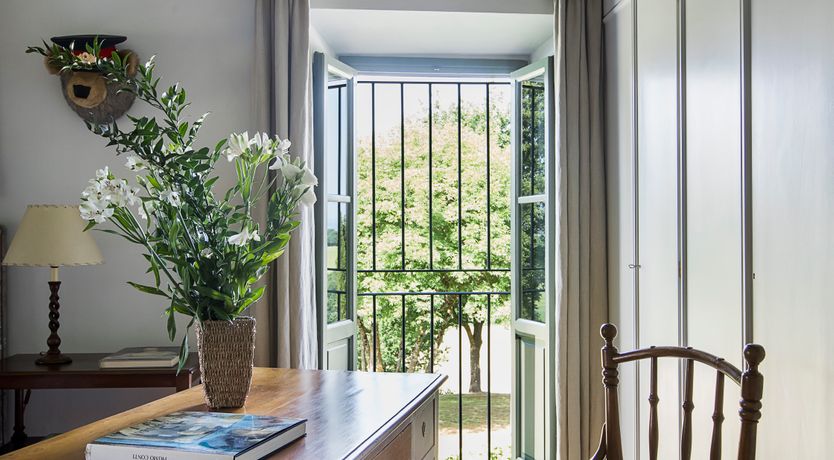 Photo of Canopy of Elegance