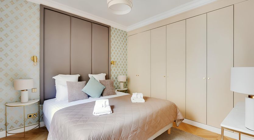 Photo of Modern Splendour