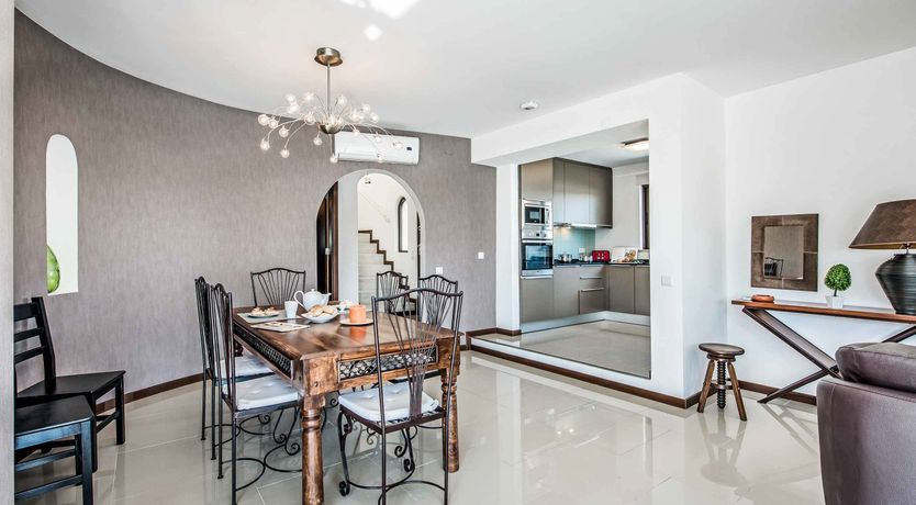 Photo of Palm Trees & Turquoise Seas