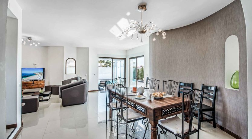 Photo of Palm Trees & Turquoise Seas