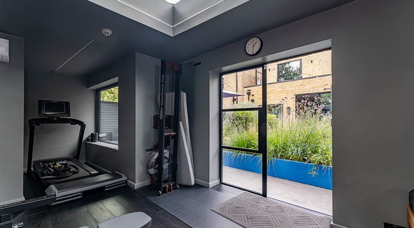 Photo of Clapham Indigo