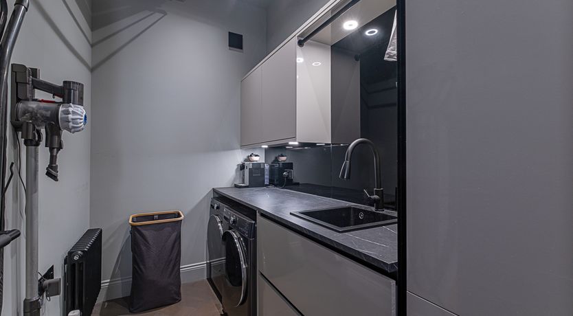 Photo of Clapham Indigo