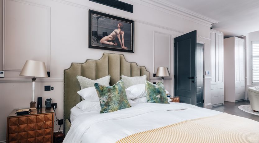 Photo of Clapham Indigo