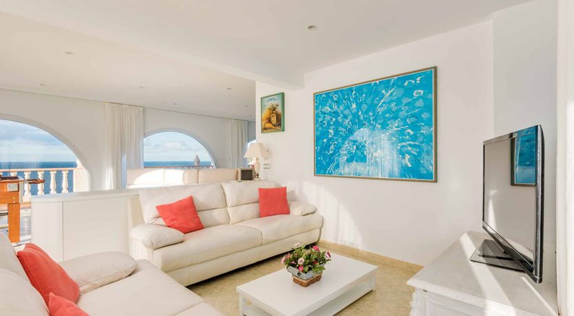 Photo of Green & Blue