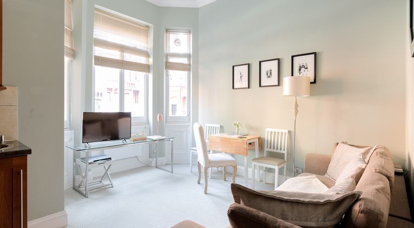 Photo of The Sloane Ranger