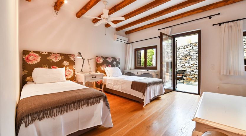 Photo of The Blue Line