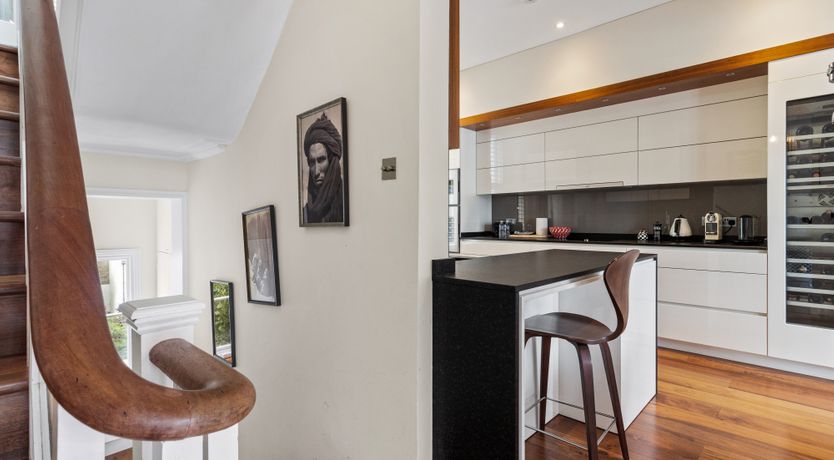 Photo of Royal Light