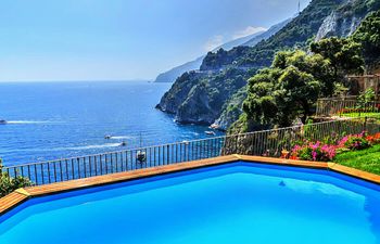 The Magic of Amalfi Holiday Home