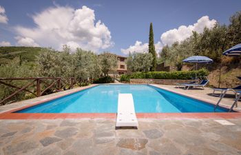The Tuscan Song Holiday Home