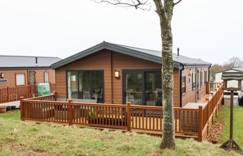 Woodpecker Lodge Holiday Home