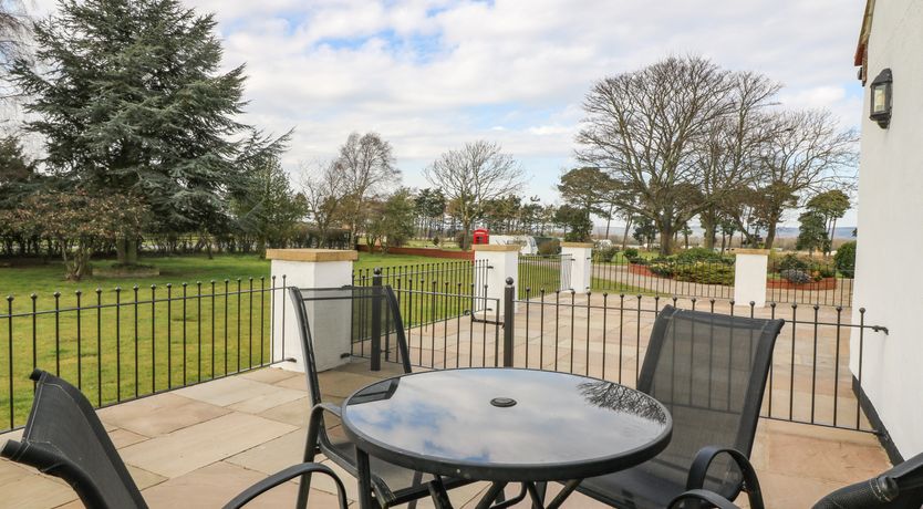 Photo of West Cottage