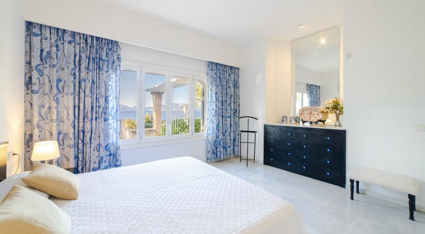 Photo of Sunkissed Azul