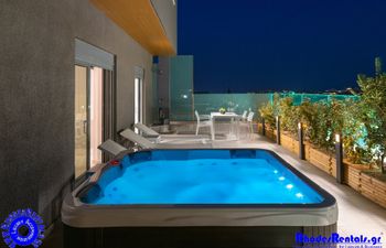 Rhodes SkyLine Suites Holiday Home