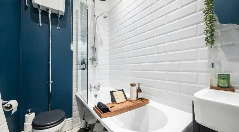 Photo of Your City Song