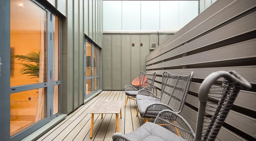 Photo of Crown of the City