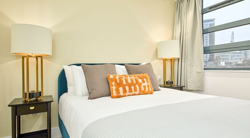 Photo of Crown of the City