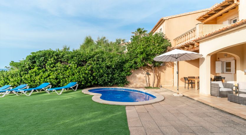 Photo of The Edge of the Sea