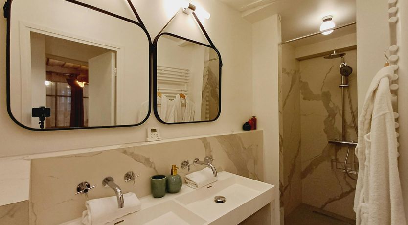 Photo of Moments in Marais