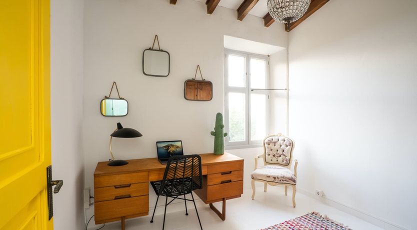 Photo of Lavender Muse