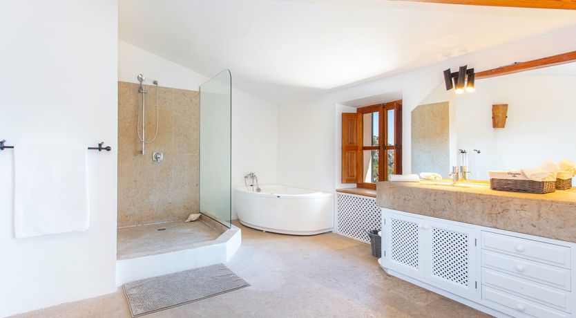 Photo of Palma Olive