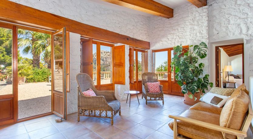 Photo of Palma Olive