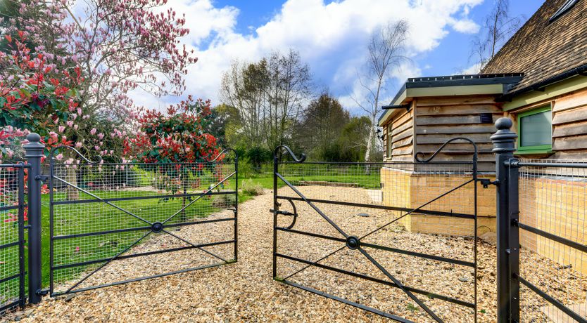 Photo of Wild Rose Lane