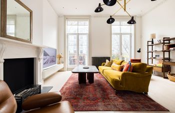 London Chic Holiday Home
