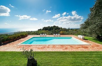 Sicilian Oasis Holiday Home