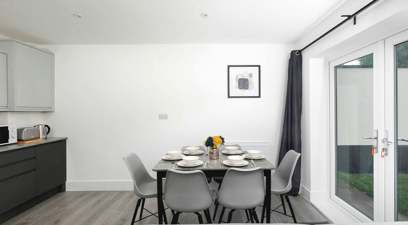 Photo of Vintage Court