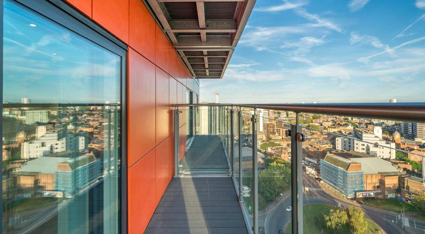 Photo of Thames Light