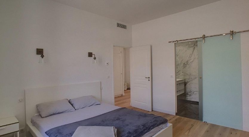 Photo of Croissants in Cannes