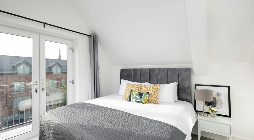 Photo of Marble Gaze