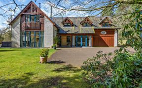 Photo of Cottage in Perth and Kinross