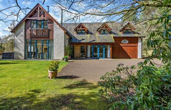 in Bridge of Cally (76356) Holiday Home