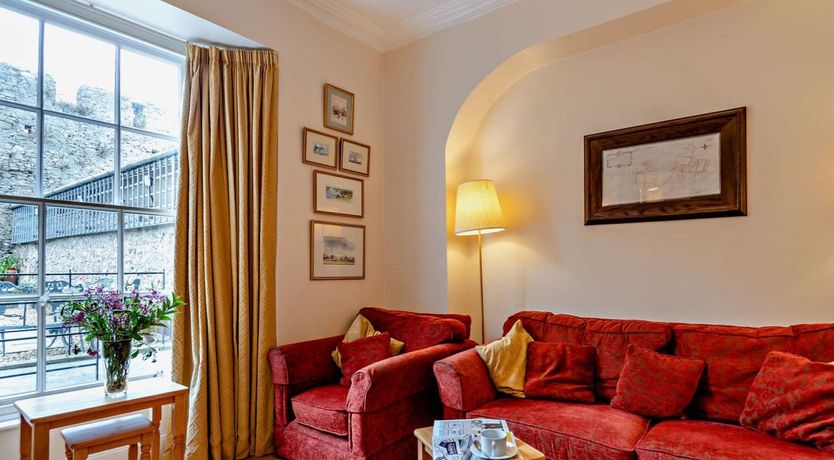 Photo of 4 Bed in Tenby