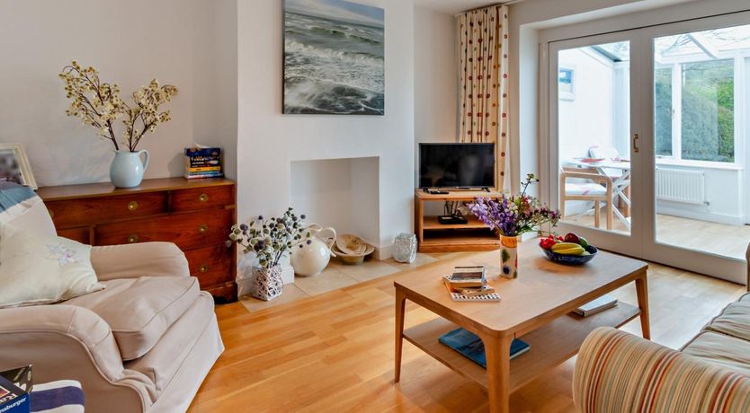 Photo of 3 Bed in Shanklin