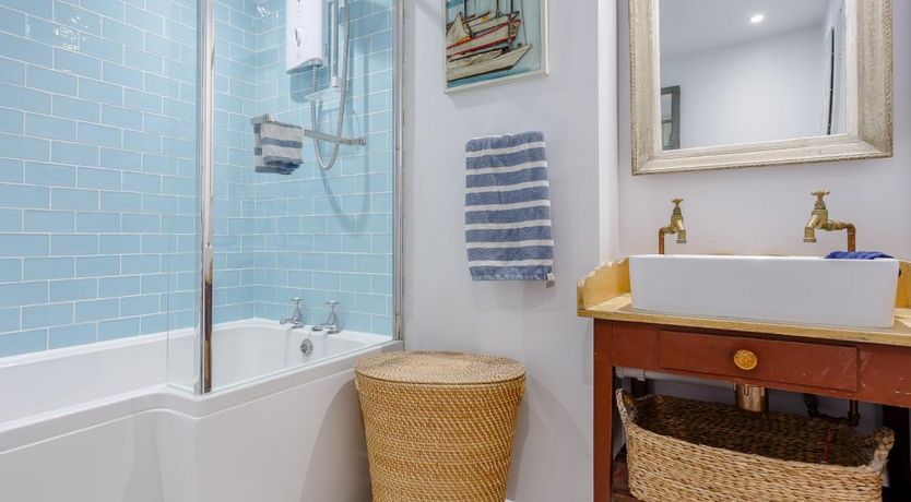 Photo of 3 Bed in Polruan