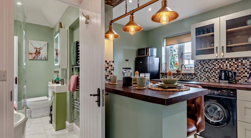 Photo of 1 Bed in Shipmeadow