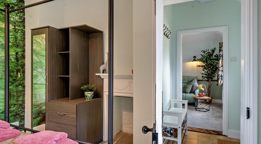 Photo of 1 Bed in Shipmeadow