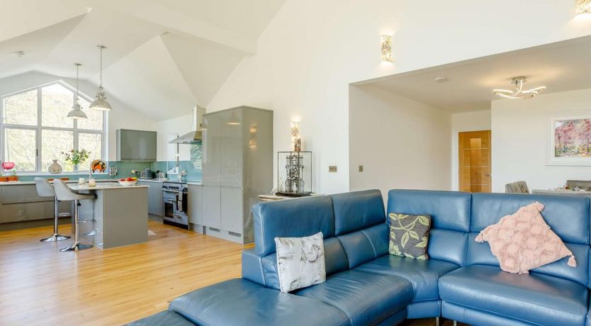 Photo of 4 Bed in Parracombe