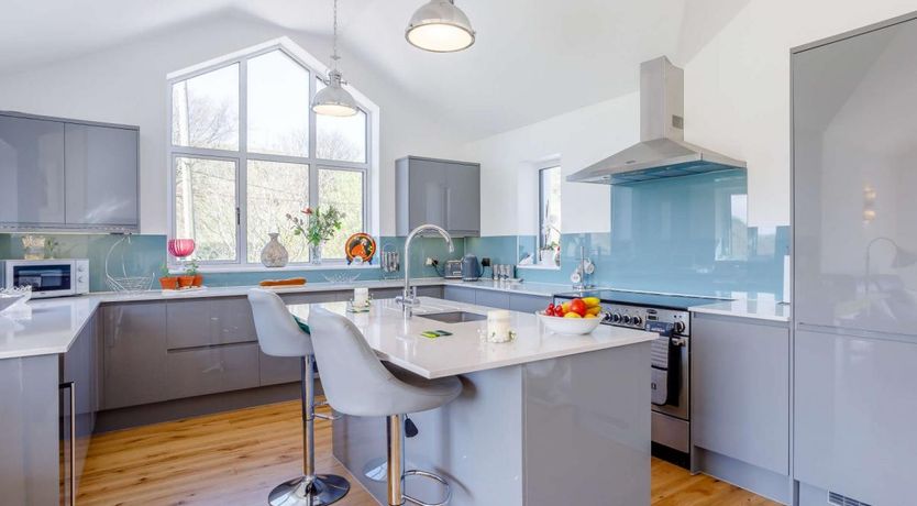 Photo of 4 Bed in Parracombe