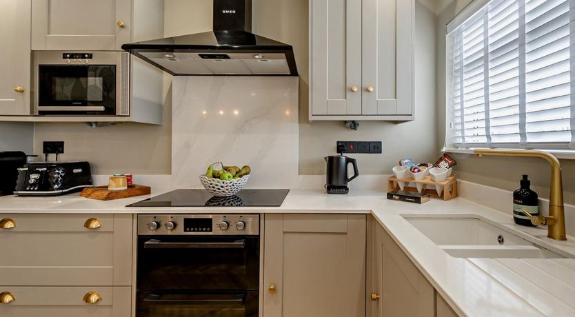 Photo of 3 Bed in Aberarth