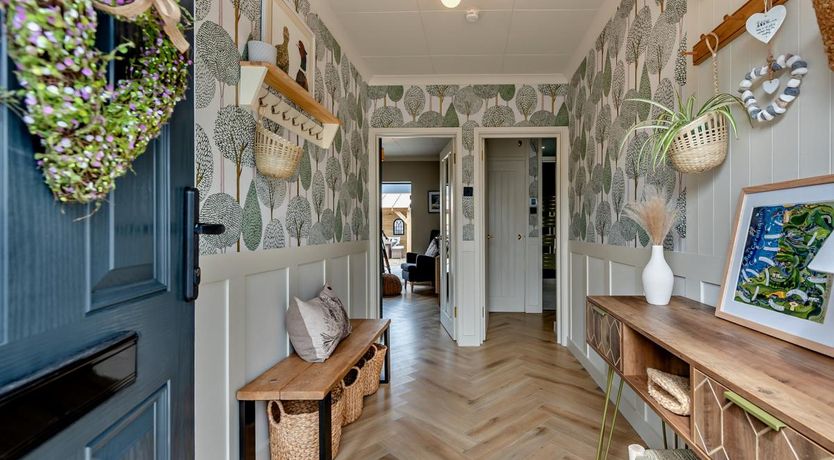 Photo of 3 Bed in Aberarth